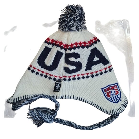 USA Soccer Beanie Hat With Pom & Tassels  Official US Merchandise - Picture 2 of 8